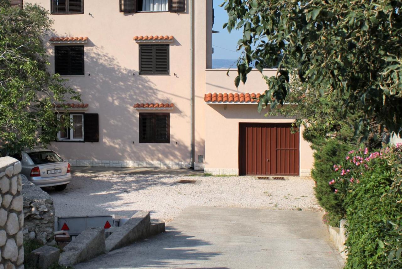 Apartments With A Parking Space Novi Vinodolski - 5587 Dış mekan fotoğraf
